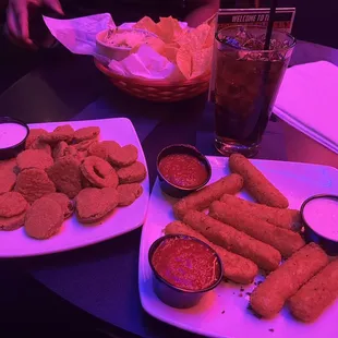 fried pickles, mozzarella sticks, spinach artichoke dip, coke