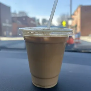 Iced caramel machiatto