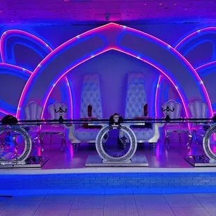 Head table