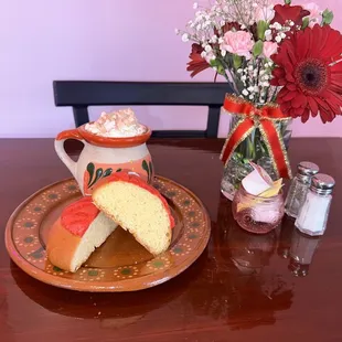 Mexican hot chocolate with our concha's!