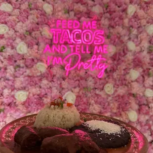 Our chorizo en salsa roja special!