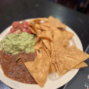 Chips, Salsa Fresca &amp; Guac