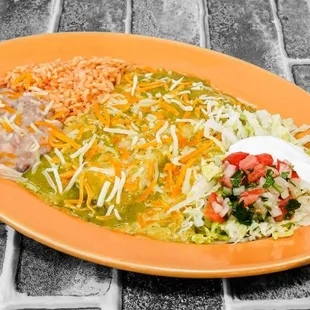 a plate of mexican food