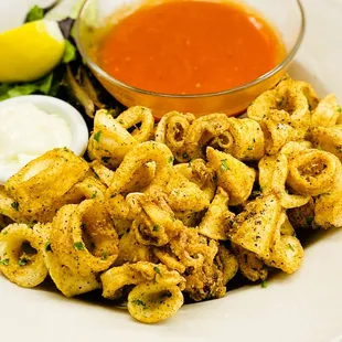 Calamari Fritti, Homemade Marinara, Garlic Aioli