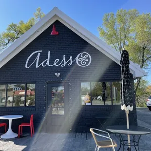 the front of adesso