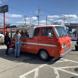 Daisy Jane's flower truck was here today as well.