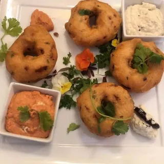 Medhu Vada