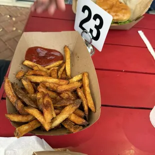 Hand Cut French Fries (one order is enough for 2 ppl)