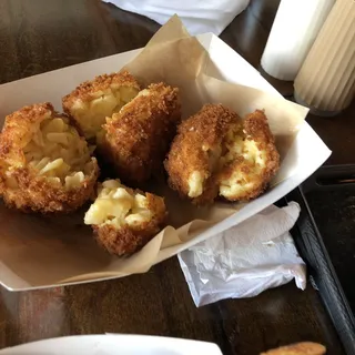 Fried Mac N' Cheese