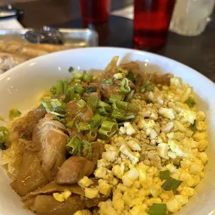 GRANDMA&apos;S CHICKEN ADOBO RICE BOWL