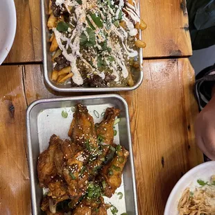 Doboyaki chicken &amp; Chile cheese fries