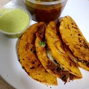 Quesabirria tacos