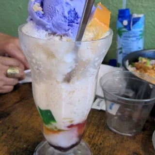 Halo-halo