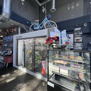 Bike, flowers, dessert