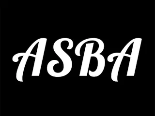 Eyebrow Shaping by Asia