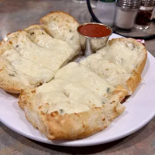 Garlic Bread With Mozzarella Cheese