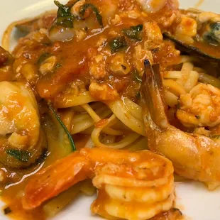 Linguini pescatore with  spicy sauce