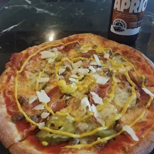 Cheeseburger Pizza