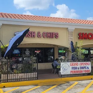 the outside of a restaurant