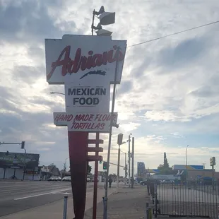 a sign for a mexican restaurant