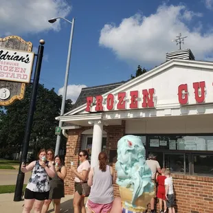 Cookie monster "small" ice cream