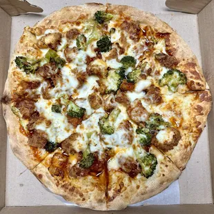 General Tso's pizza - 3.5 stars