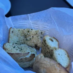 Garlic butter bread to start