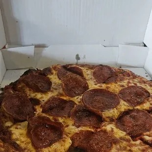 Medium pepperoni thin crust option.