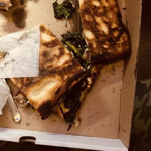 Why would you send this for delivery???? And then doubt my report. Buyer Beware. Burnt cold and oily pizza showed up for my delivery.