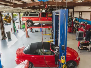 Dub's Garage