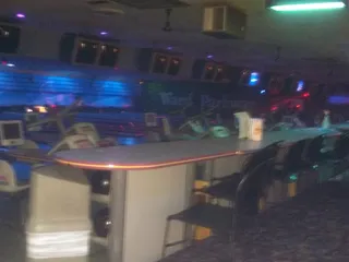 Ward Parkway Lanes