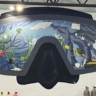 Picture of mural inside the training pool building. 10/09/2021.