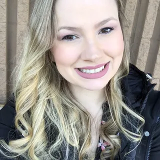 Amber T.