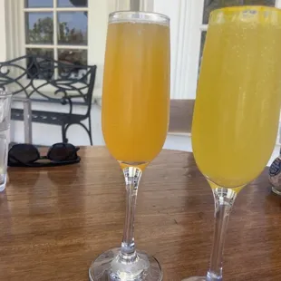 Peach Bellini and a classic Mimi mimosa