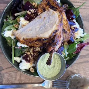 Beet salad with chicken