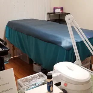 Ready for a wax...inside Aesthetic Beauty