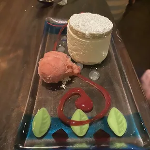 Quark mousse
