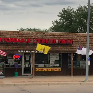 2219 Franklin St, Bellevue, NE 68005
402-953-0001 Ext 2