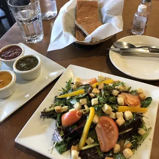 Mixed Green Salad