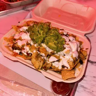 Chicken nachos with guacamole