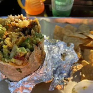 I had the chicken burrito 3.5 hours ago and am still full! Perfect pre-Warriors win meal :)