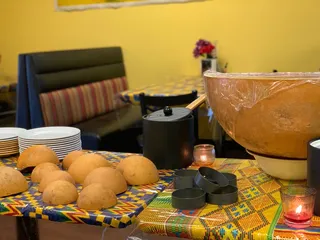 Lolas Restaurant and Lounge