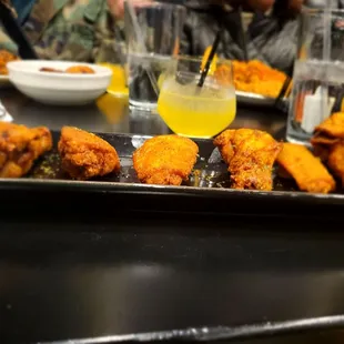 chicken wings and fried chicken, bbq chicken, fried chicken wings, chicken, bbq wings, chicken wings, fried chicken, poultry, food