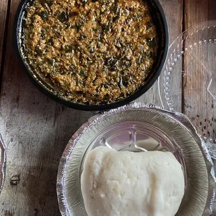 Egusi soup with fufu