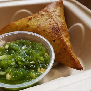Veggie sambusa ($2.50). Decent. Liked the fresh green chili salsa.