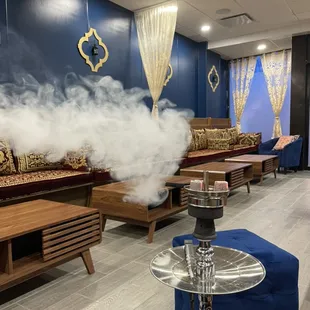 sushi and sashimi, interior