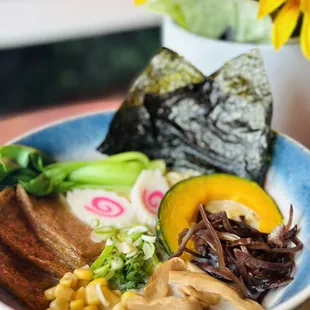 Creamy veggies ramen