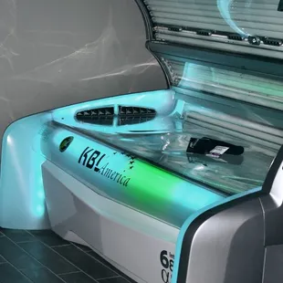 Our Diamond package features the Alpha 6800. This is a client fave!