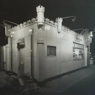 White Castle, Route #1, Rahway, New Jersey, 1973 by George Tice