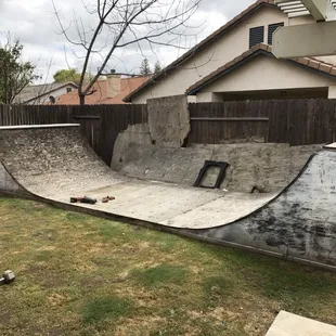 Skateboard ramp Removal...